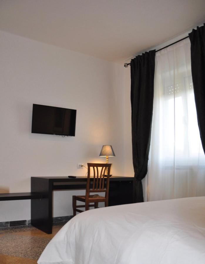 Lole Apartment - Ancona Exterior photo